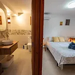 Casa Joanne By Theka Services
